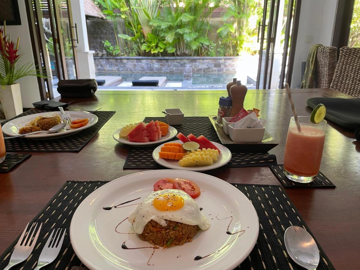 Villa Kipas Seminyak  Ngoại thất bức ảnh